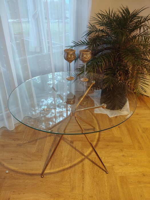 Stół szklany złote nogi super design