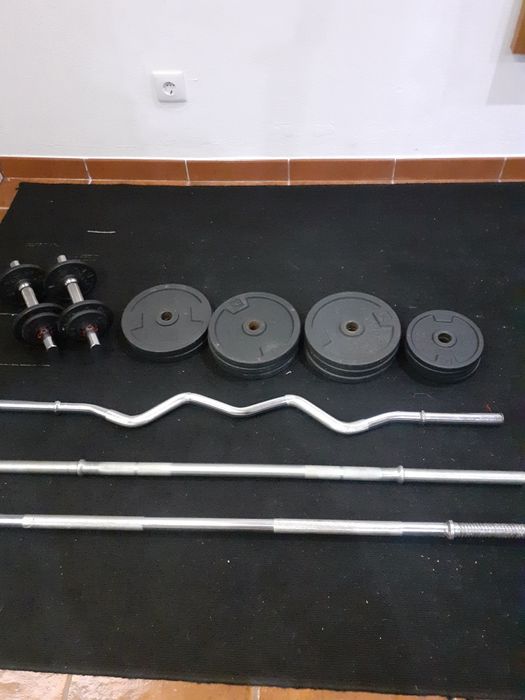 Barras + discos de musculação