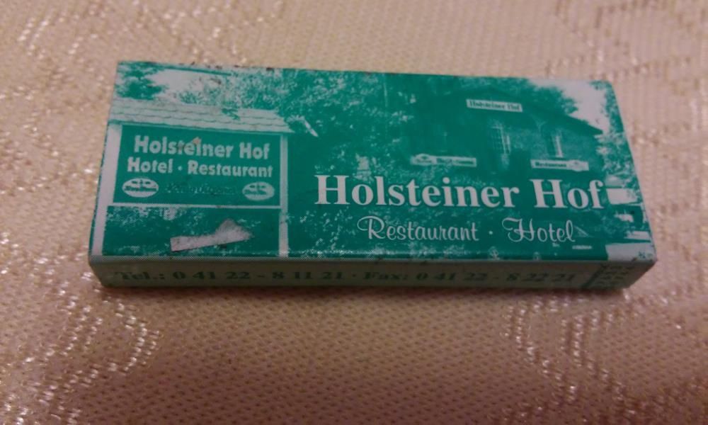 В КОЛЛЕКЦИЮ коробочка спичек зеленая из германии отель Holsteiner Hof