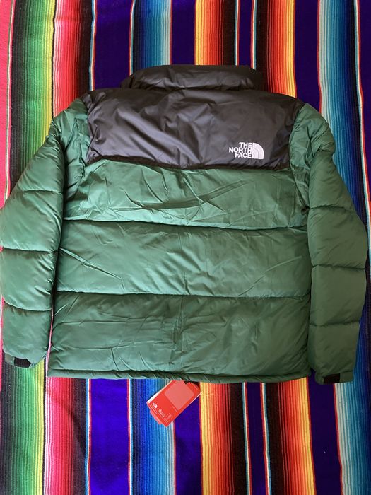 *NOVO* Casaco Puffer North Face