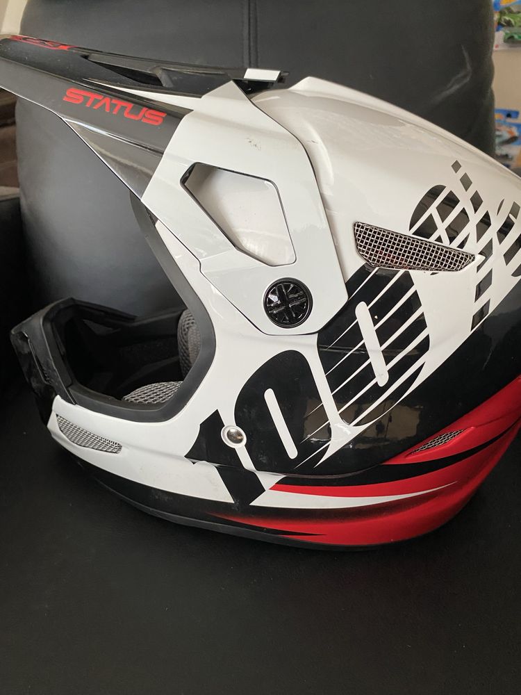 Kask fullface 100% status