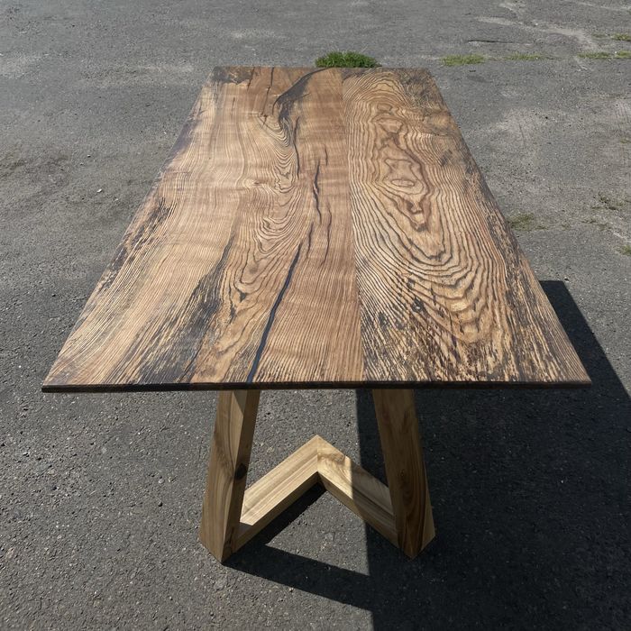 Стіл обідній, кухонний з натурального дерева