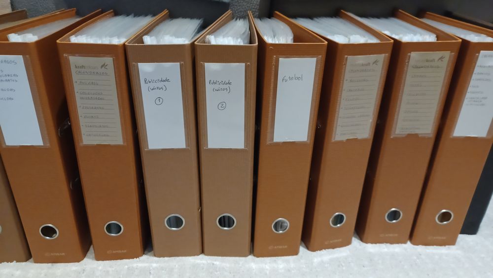 Volta de 12500 calendário de bolso