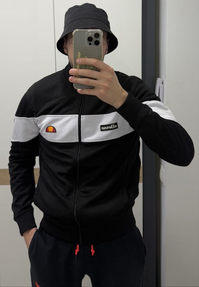 Олімпійка Ellesse