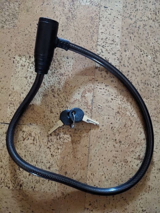 Zapięcie Rowerowe Linka z Kluczem - 65 cm grubości 1cm