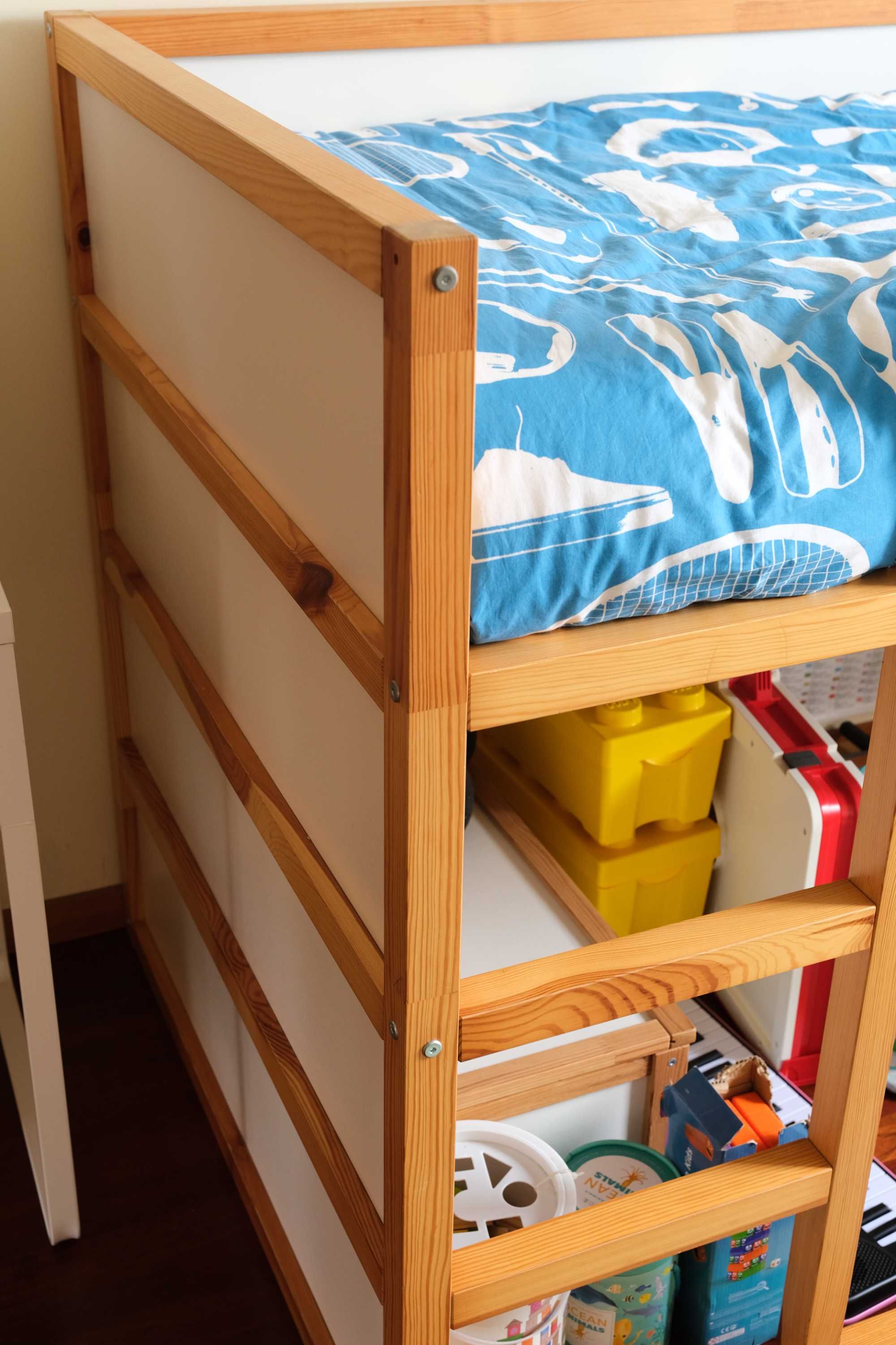Cama infantil criança Ikea tipo beliche