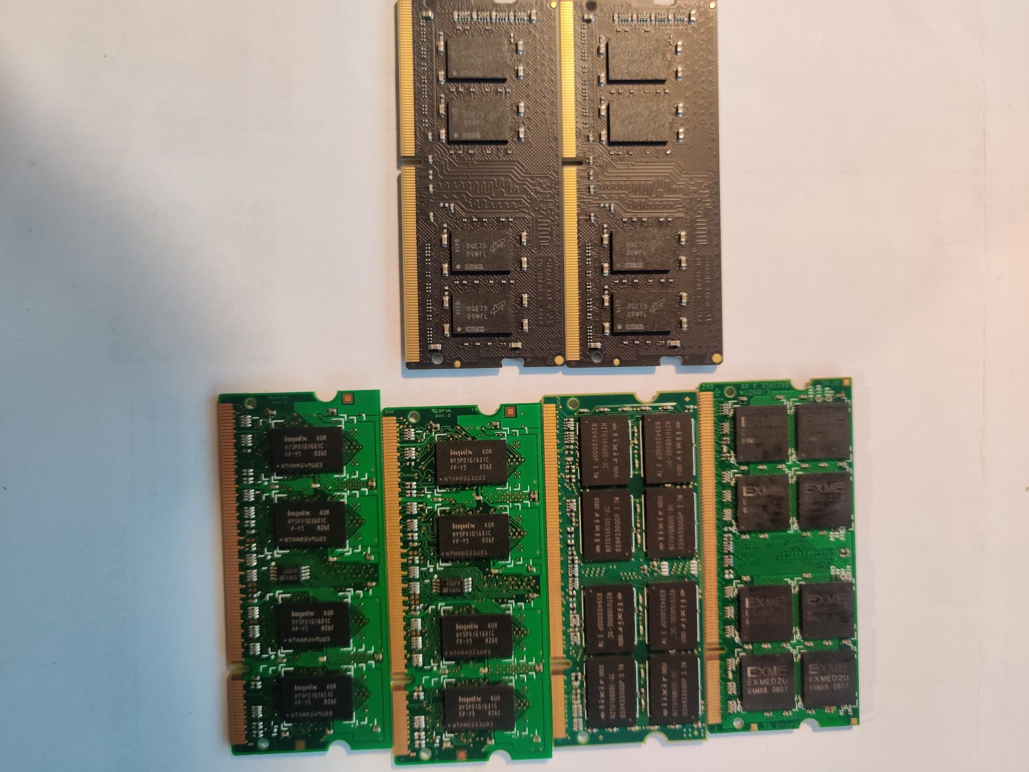 Memória RAM PC2 5300 2Gb