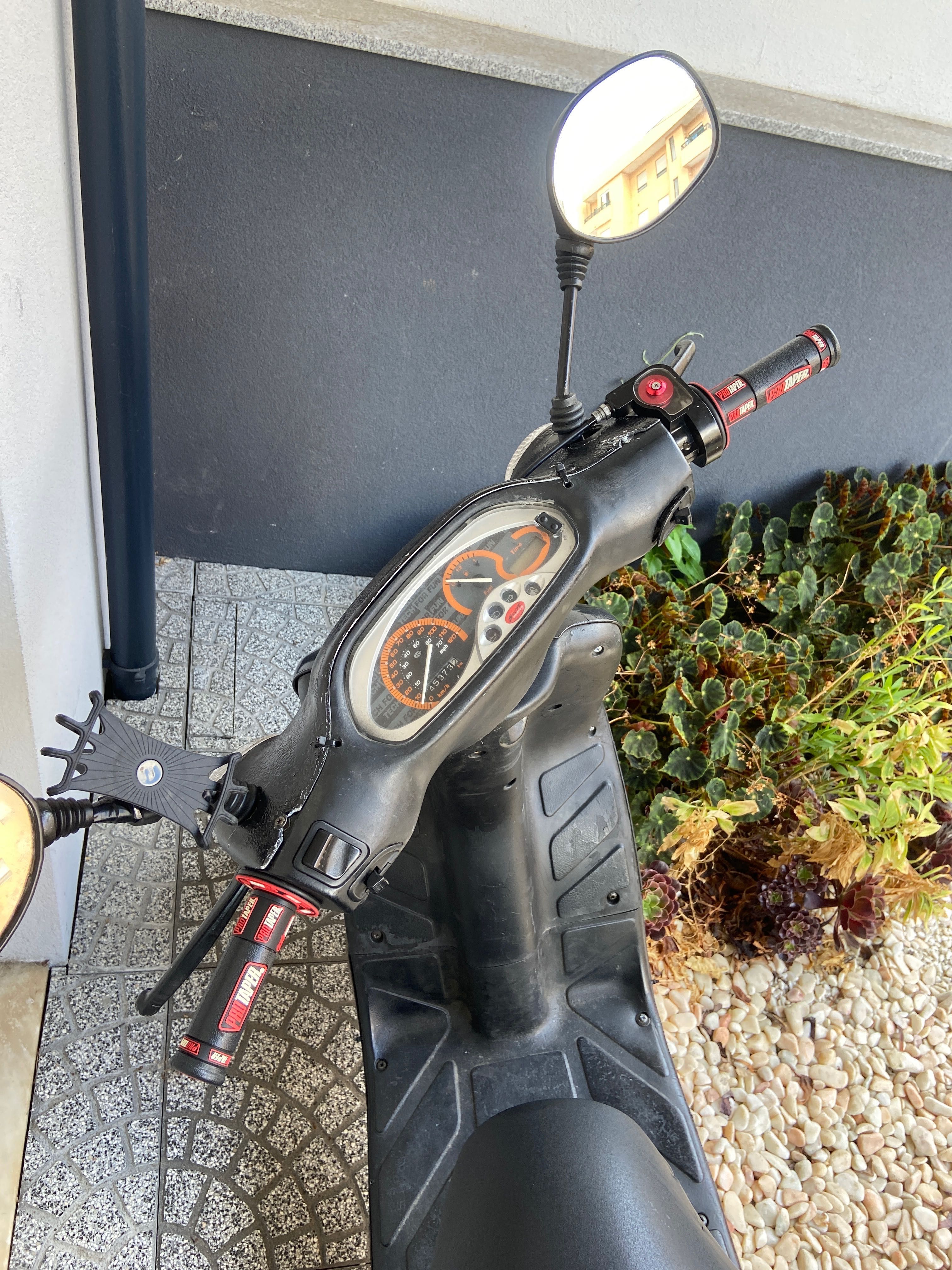 Typhoon 50cc 2002