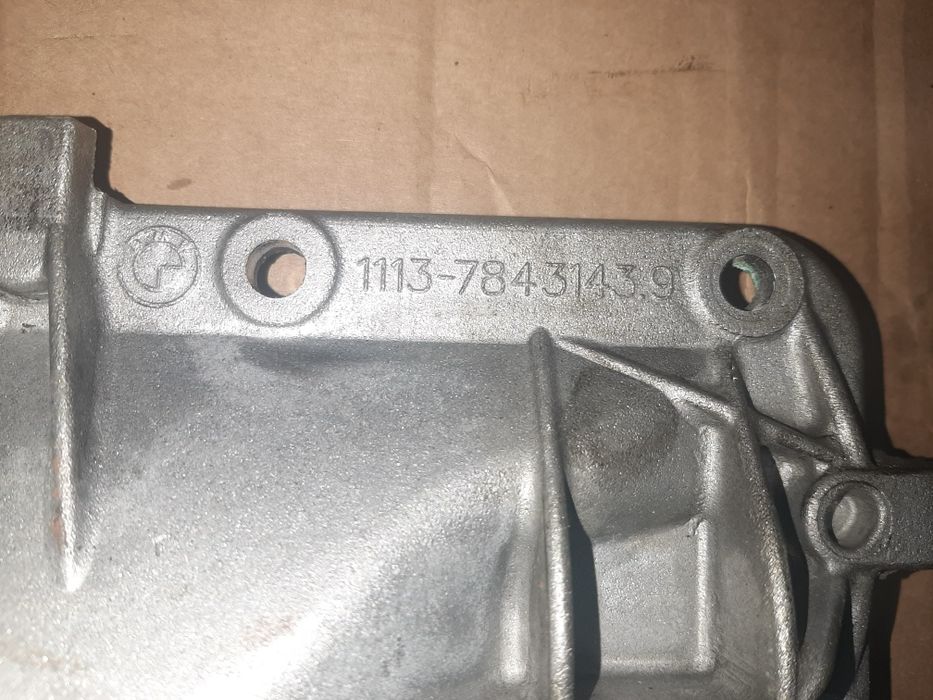 Podstawa misy +misa oleju Silnika s63b44b  Bmw