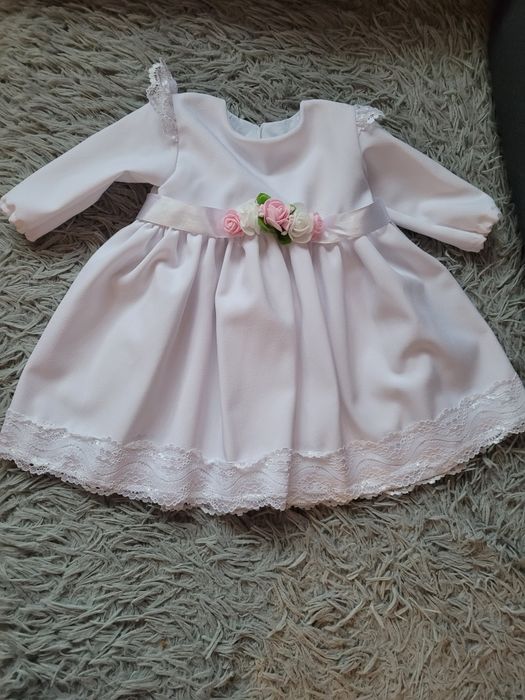 Sukienka do chrztu