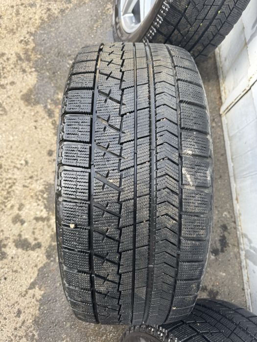 Продам диски з резиною від Mercedes E-Class w213 245/50 R18
