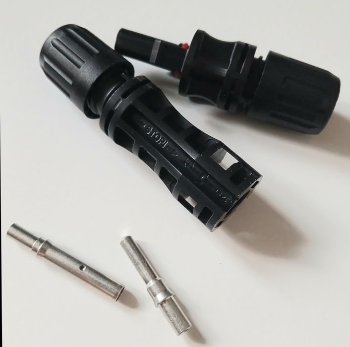 Мс 4 конектори PV 1500V 45A на кабель 2.5/4 мм2