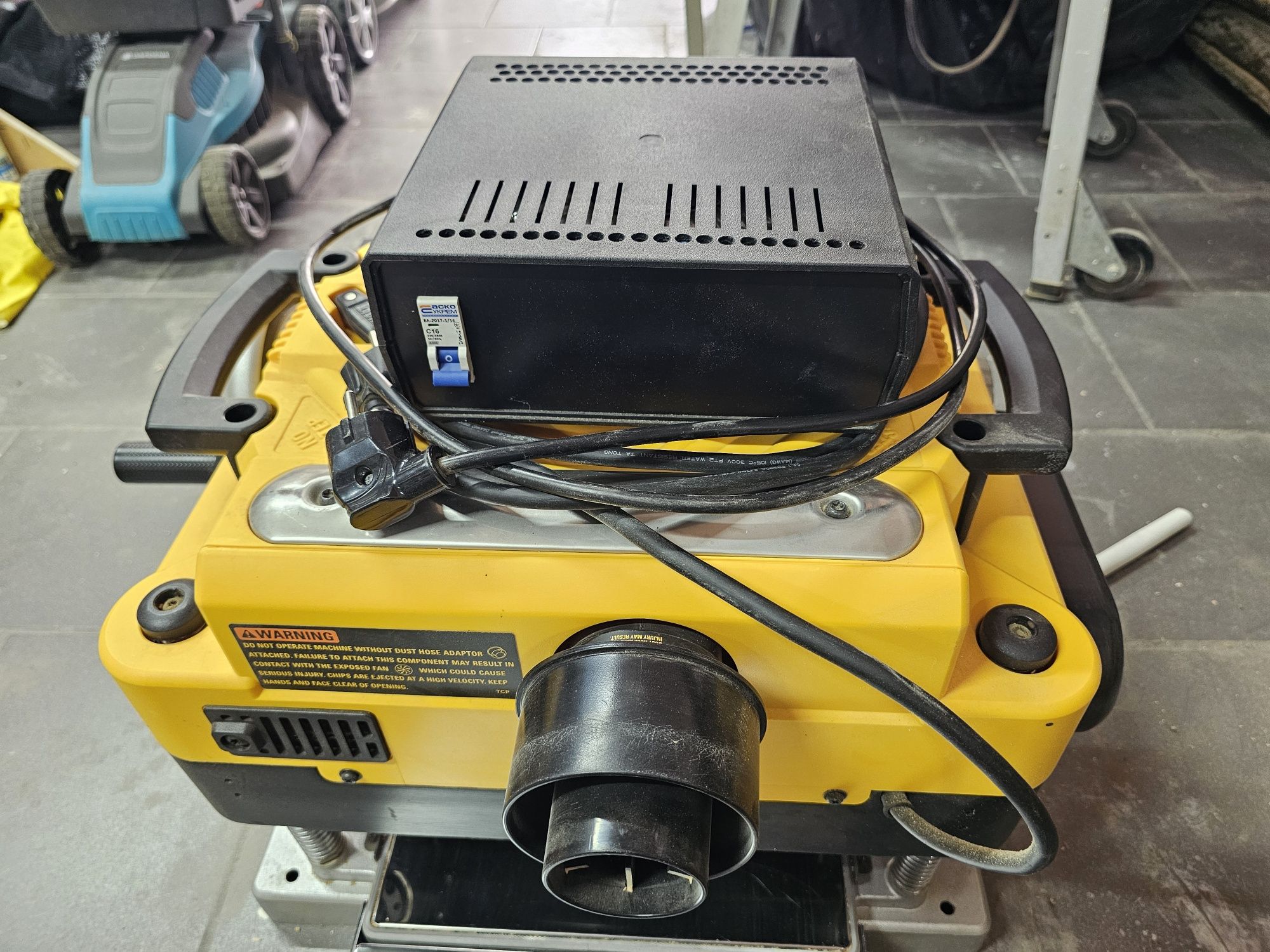 Рейсмус DeWalt DW735X