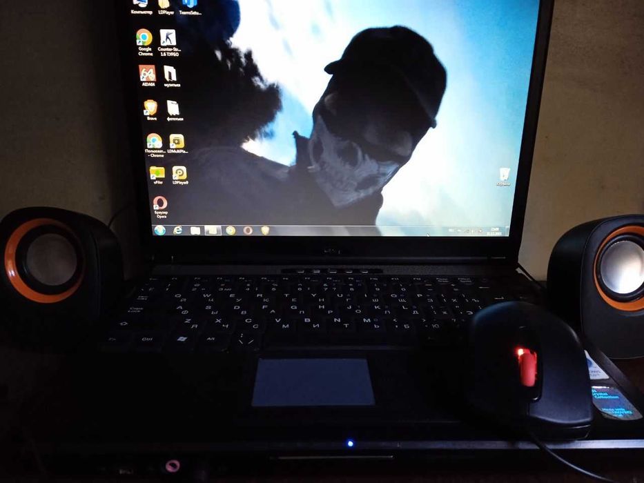 Мсі Мега Бук с 300