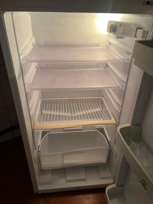 Vendo frigorífico em ótimo funcionamento