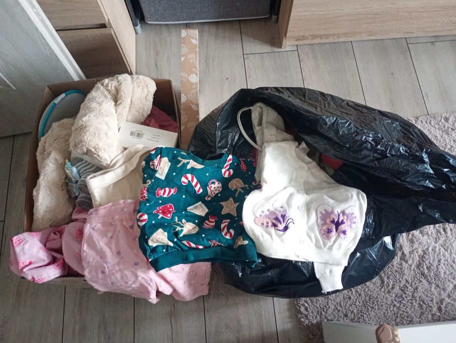 Wór ubrań niemowlęcych rozmiar 62-74