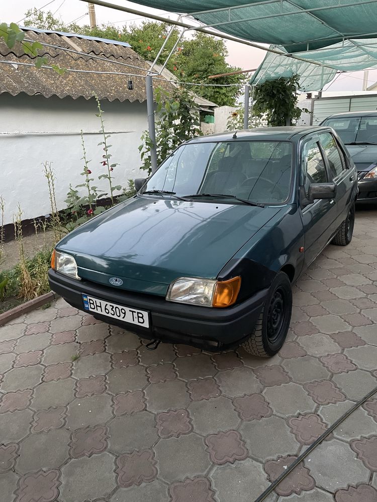 Ford Fiesta 1993 1.1 solex! продажа/обмен! Оформление