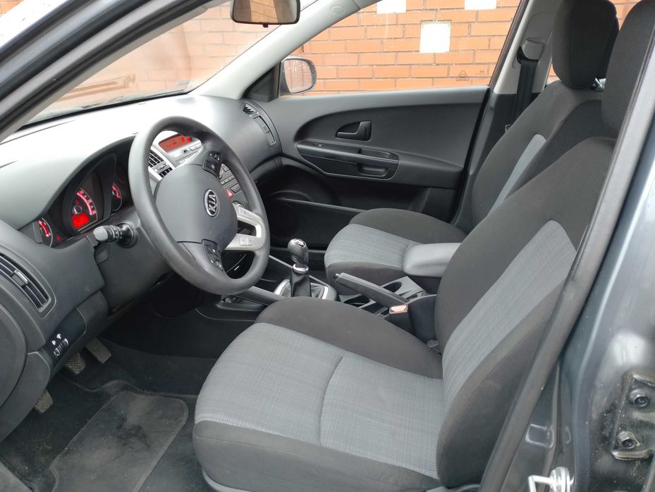 KIA CEED 2011 r przebieg 99 tys.