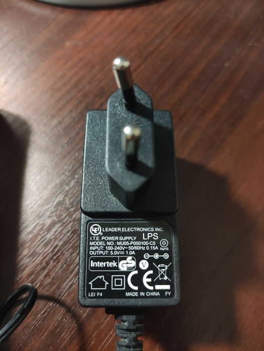 Роутер D-Link. Без wi-fi.