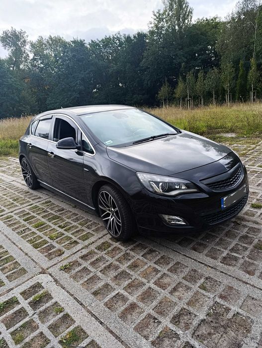 Opel Astra j Cosmo