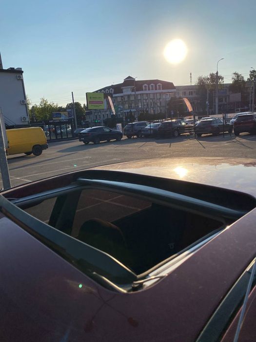 Мазда 323 , 1996р