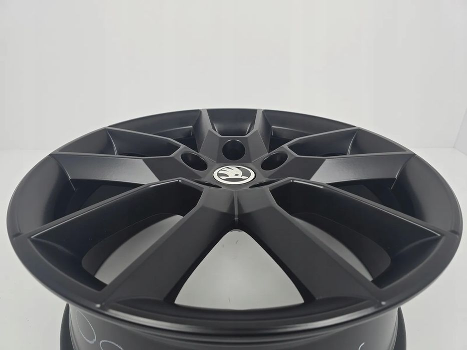ORYGINALNE Felgi Skoda 18" Skoda Superb Octavia Audi VW Golf Seat Leon