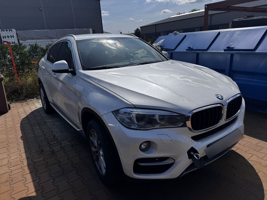 BMW X6 BMW X6 Uszkodzony Silnik !!