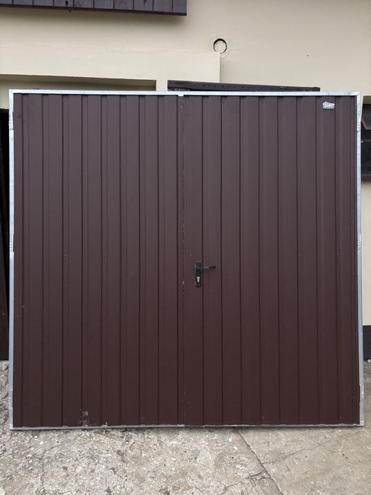 Drzwi stalowe techniczne 80 90