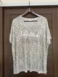 T-Shirt XL.