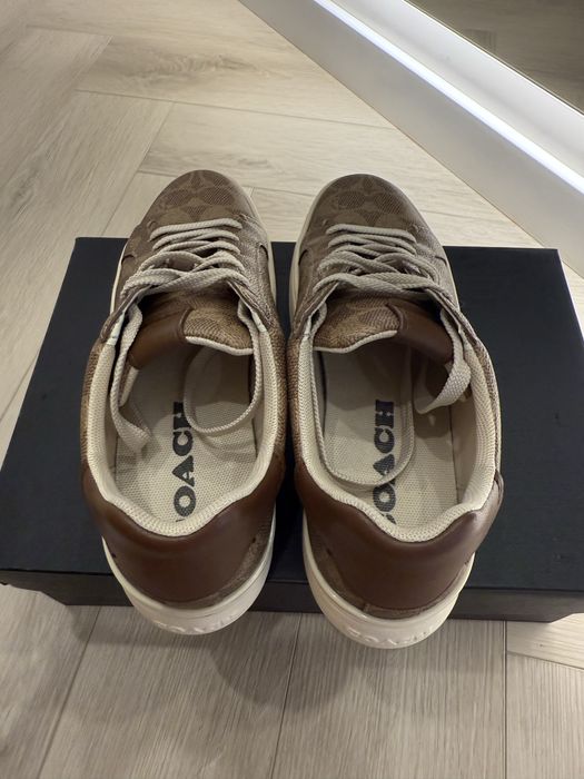 Оригінальні кеди coach