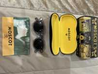 Oculos de sol MOSCOT cinza