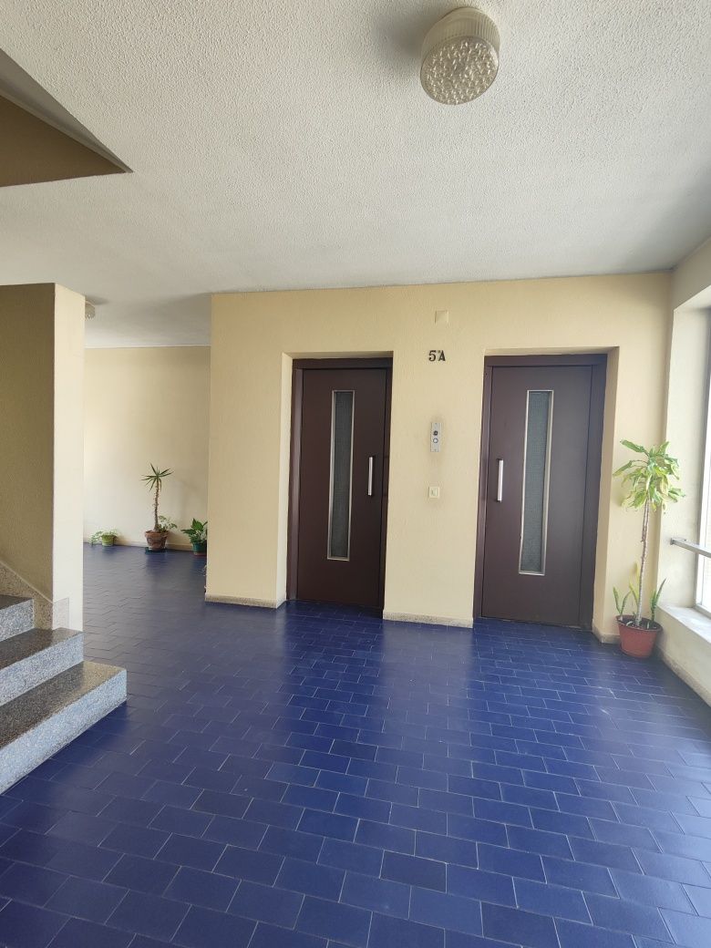 Apartamento T3 para arrendar - rua estado da Índia (Vila Nova de Gaia)