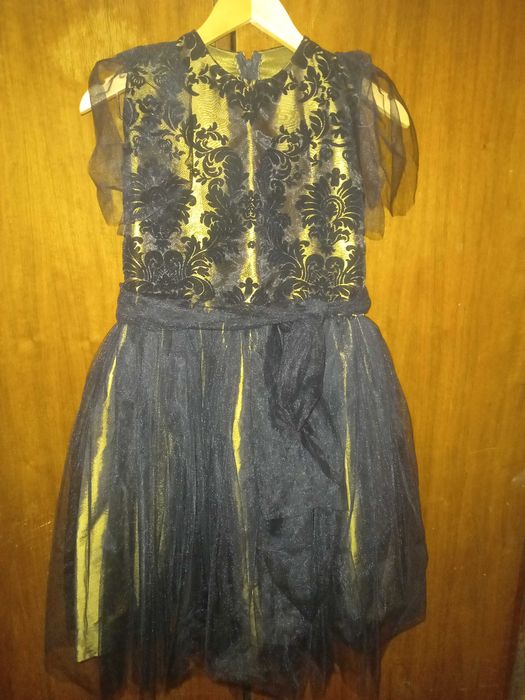 Дизайнерское вечернее нарядное платье