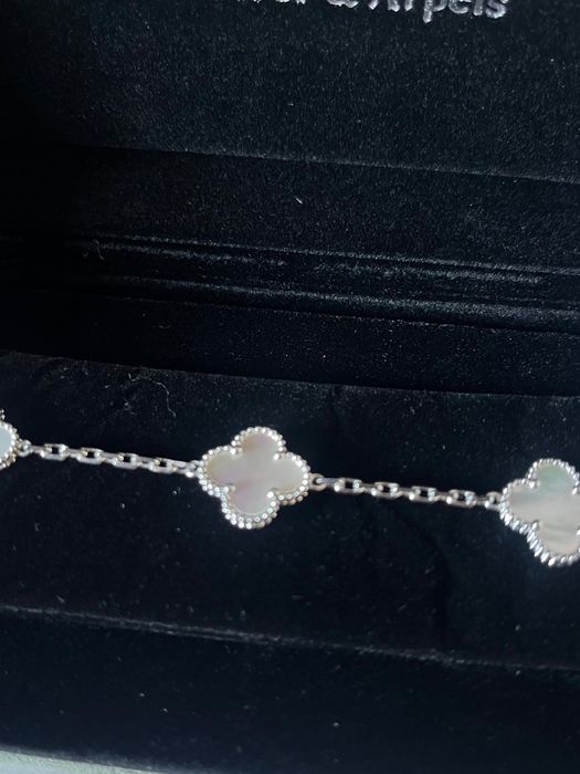 Pulseira Nova - van cleef  allhambra 5 motifs