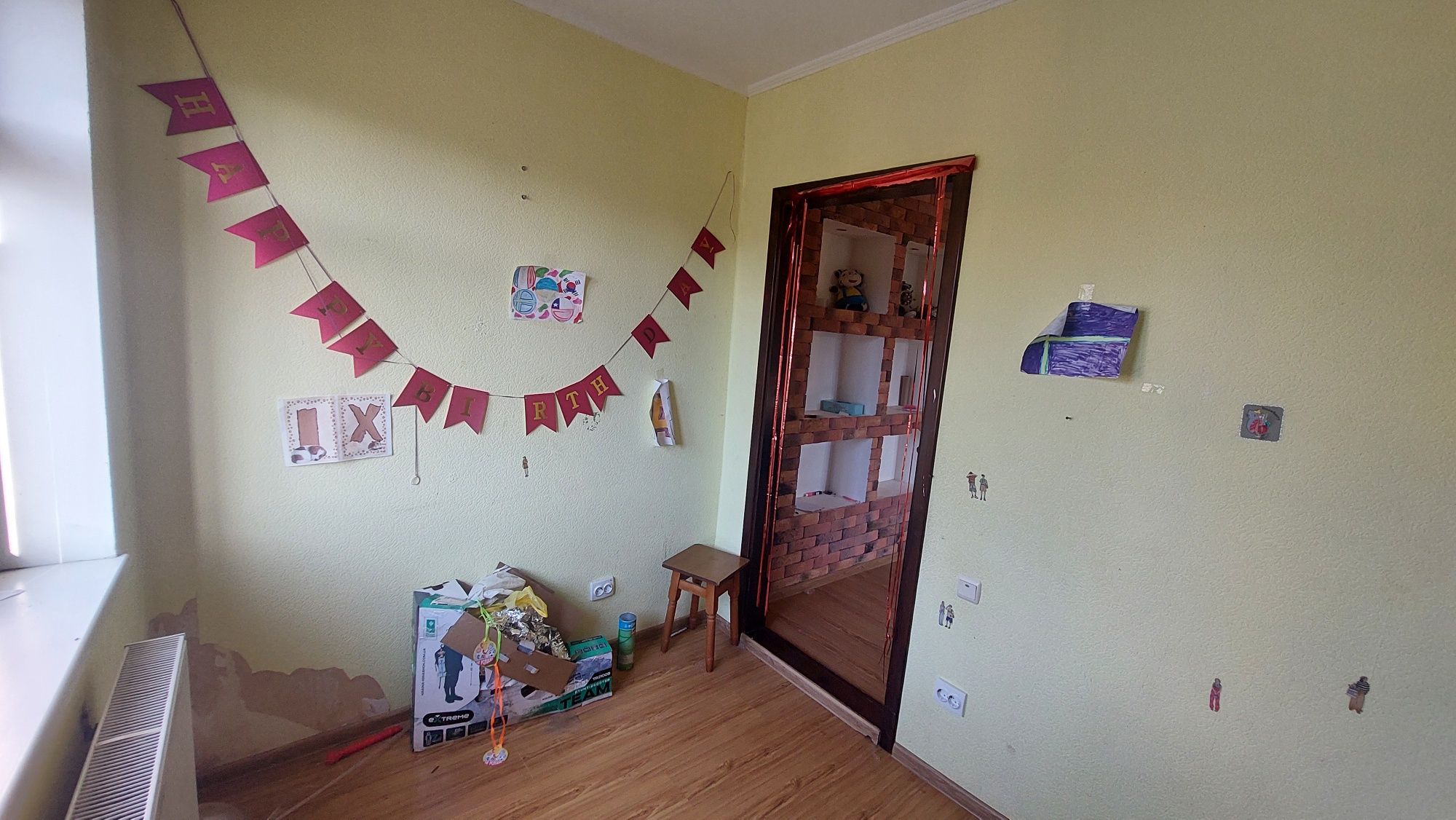 Продам 3-кімнатну квартиру. Вул.Коцюбинського,72.