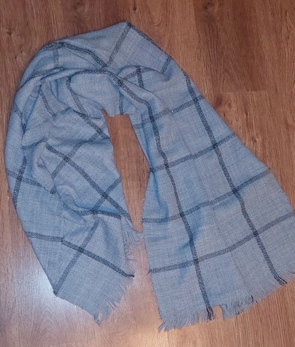 Szal Dorothy Perkins szalik Szary srebrny ciepły zimowy