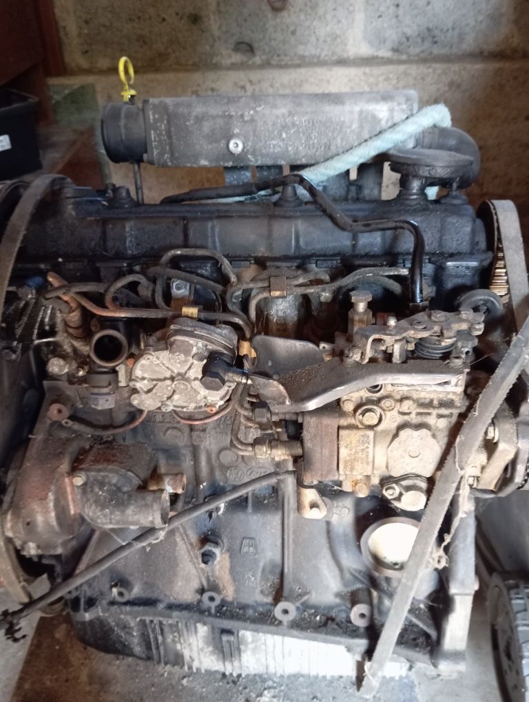 Silnik t4 2.4l diesel