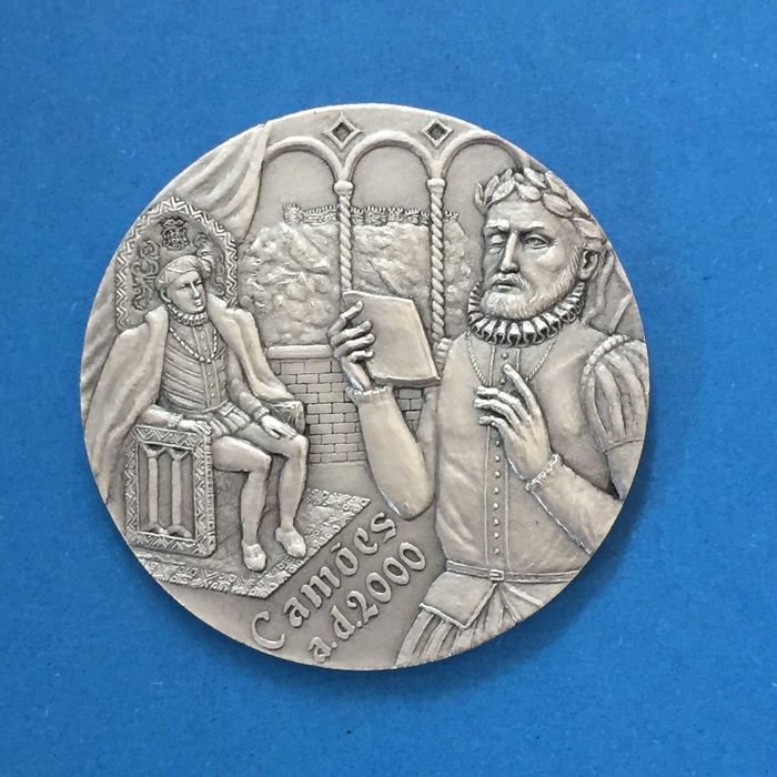 medalha Luís de Camões 40mm 26g - prata - com estojo