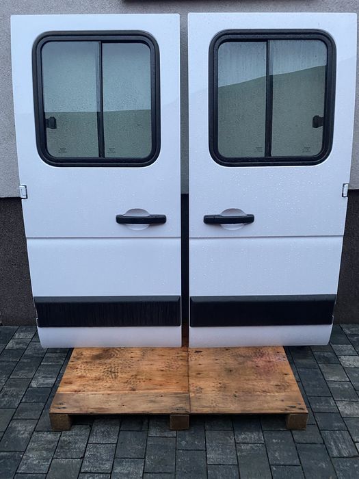 Drzwi kompletne Renault Master Opel Movano Nissan NV400 DOKA tylne
