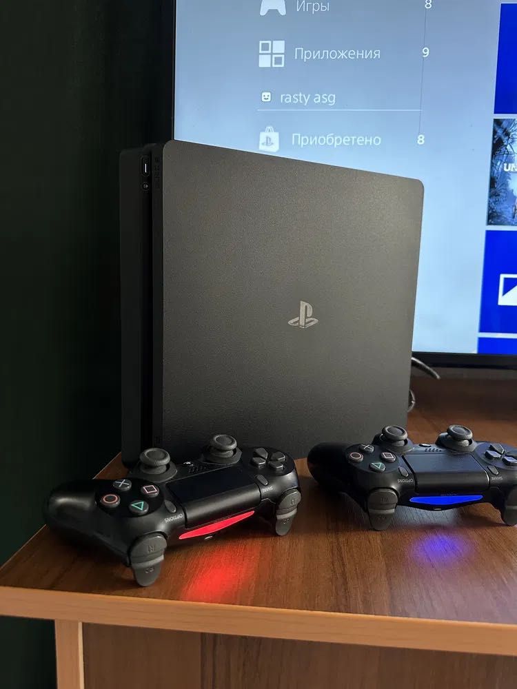 Sony PlayStation 4