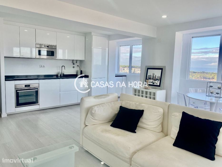 Apartamento T2 Mobilado na Charneca da Caparica com arrecadação