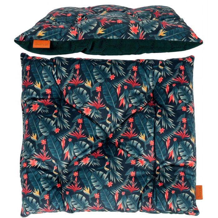 pikowana poduszka posłanko dla małego pieska jamnika 38x48 cm zielona