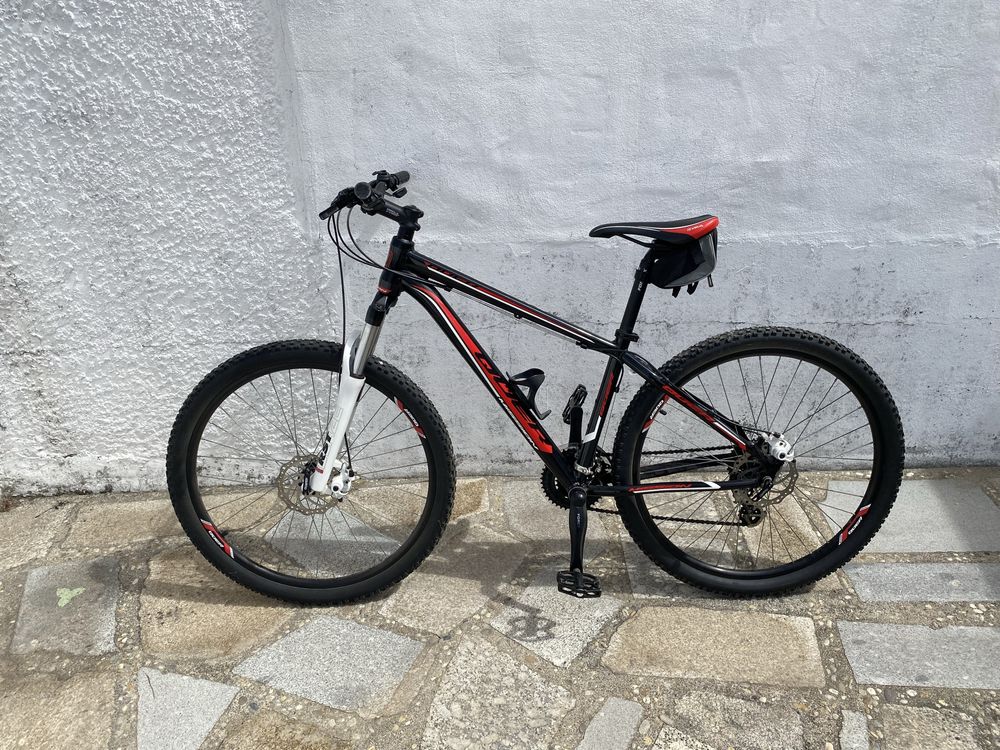 Bicicleta BTT QUER Mission
