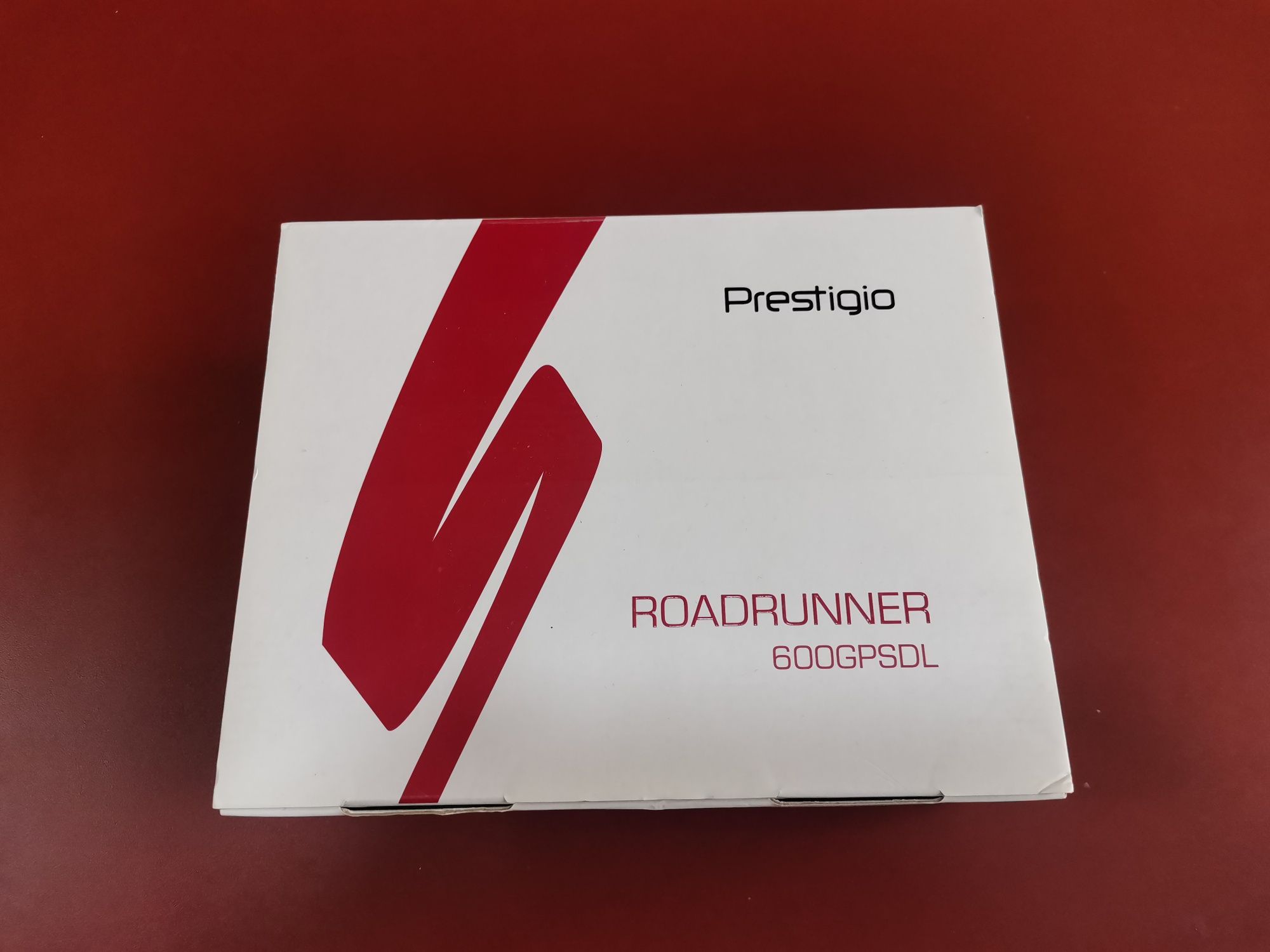 Навігатор Prestigio Roadrunner 600GPSDL