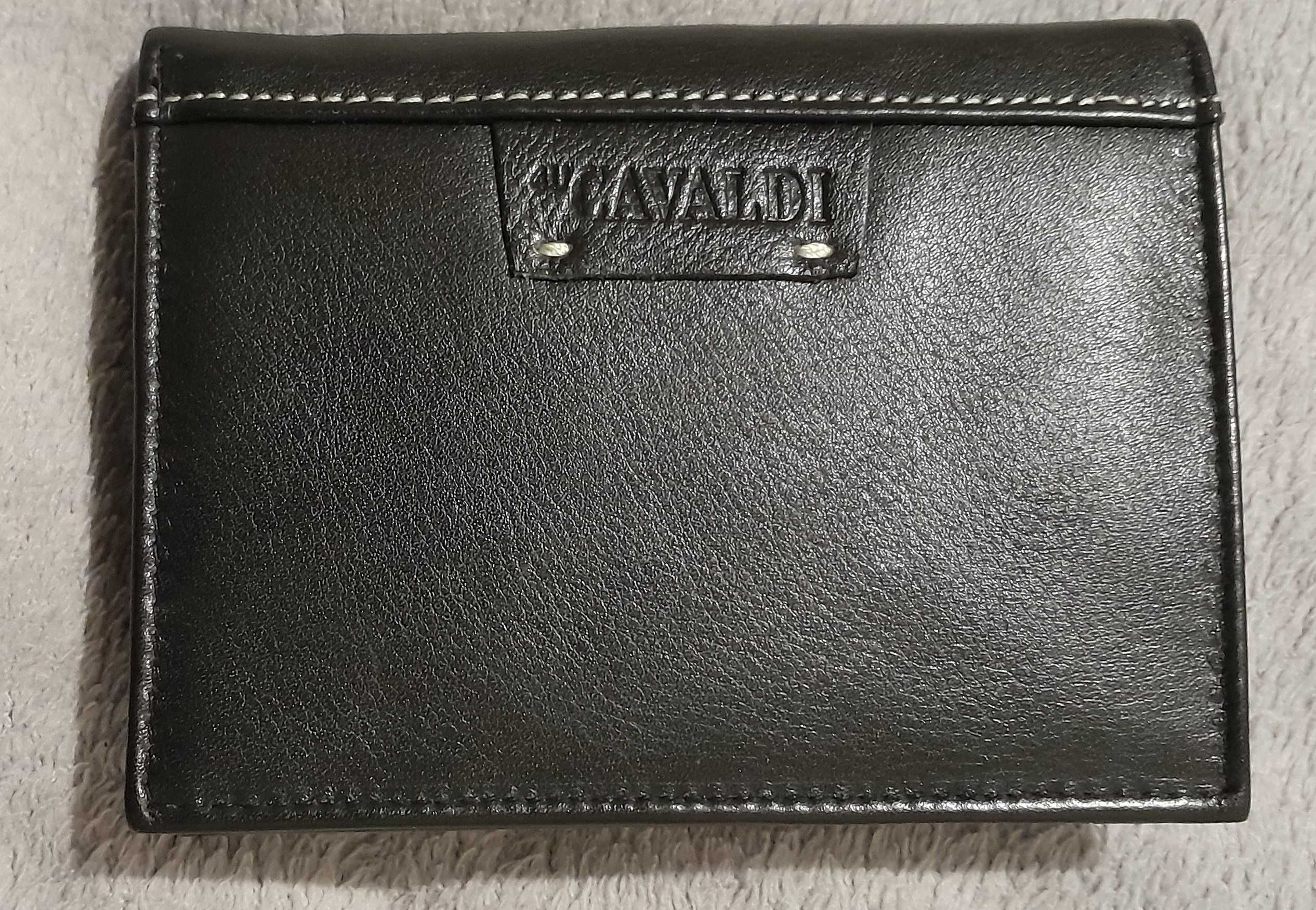 Portfel Męski Skórzany Cavaldi Skóra Licowa Duży Pionowy - RFID CZARNY