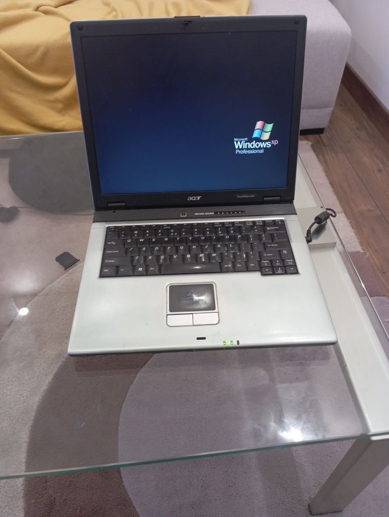 Laptop Acer travelmate 2350