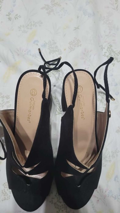 Sapatos de salto, Calçado Guimarães