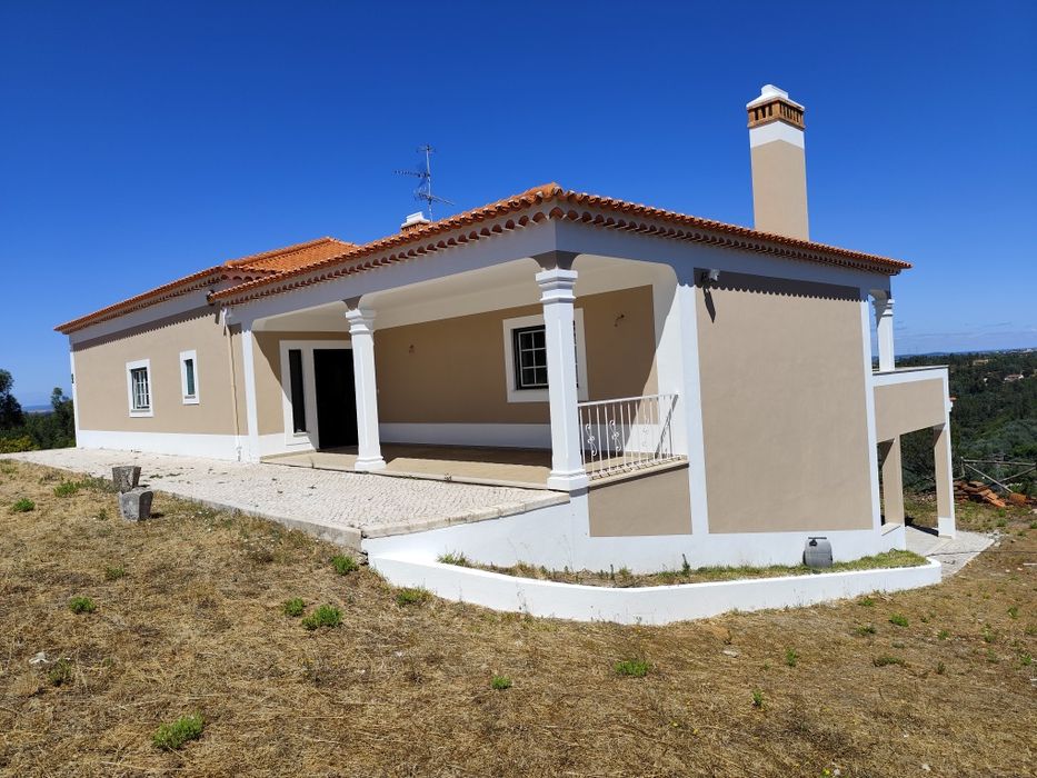 Excelente Moradia isolada