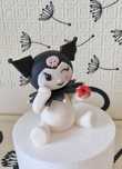 Kuromi figurka na tort z masy cukrowej