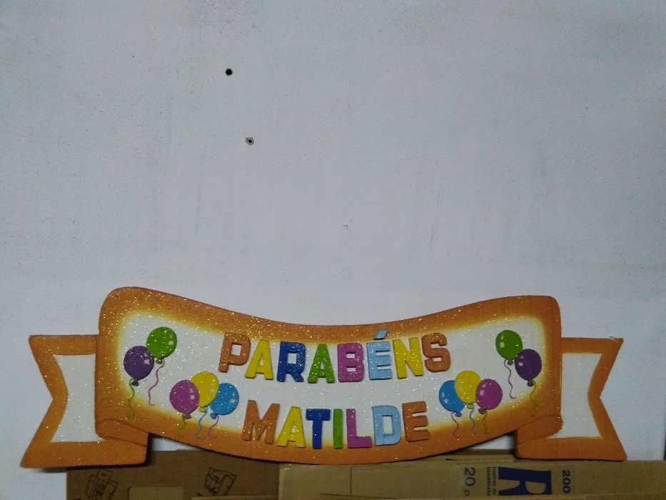 Placa de Esferovite de Aniversário